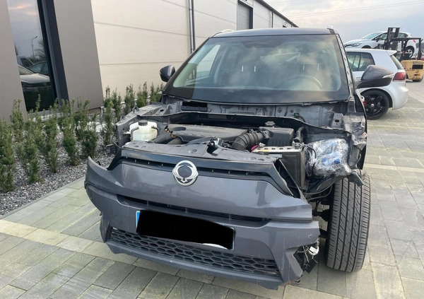 SsangYong Tivoli cena 18500 przebieg: 93000, rok produkcji 2016 z Kudowa-Zdrój małe 137